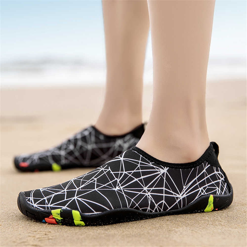 Men'S Shoes Size 42 In Us - Мужские сандалии-шлепанцы Round Nose Colors Original,