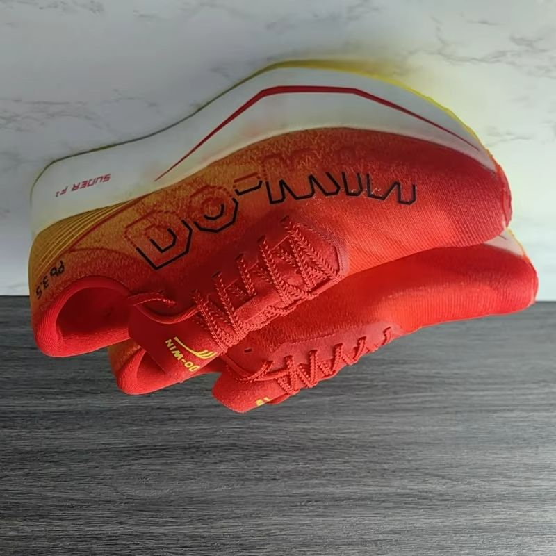 Роскошные брендовые кроссовки  – обзор и цена Men Shoes Red Bottom